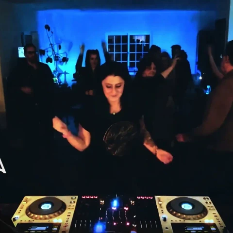 LKINA