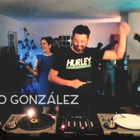 MARIO GONZÁLEZ