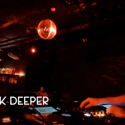 JACK DEEPER