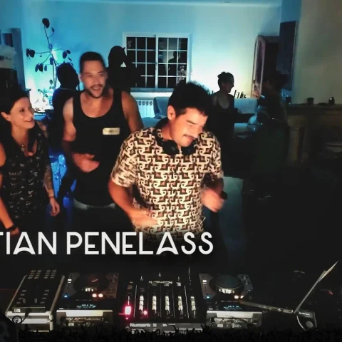 CRISTIAN PENELAS